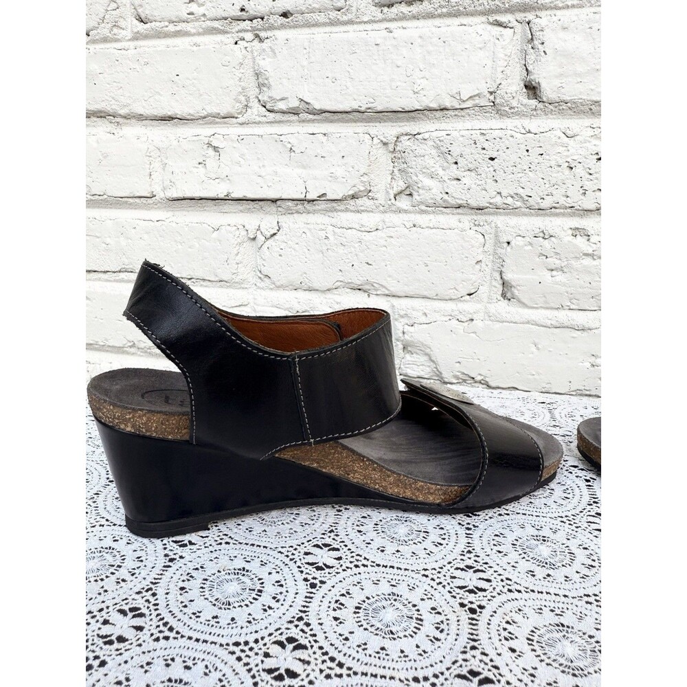 Taos  Carousel Sandals Womens 7-7.5 38 Black Leather Wedge Open Toe Ankle Straps - Picture 4 of 9